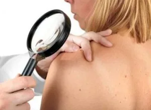Dermatologia 300x218 1